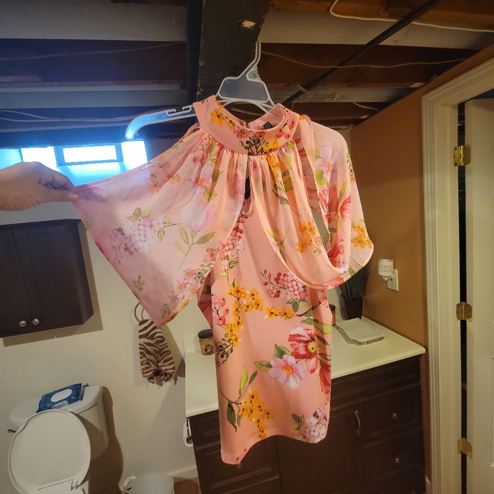 Floral Off shoulder blouse